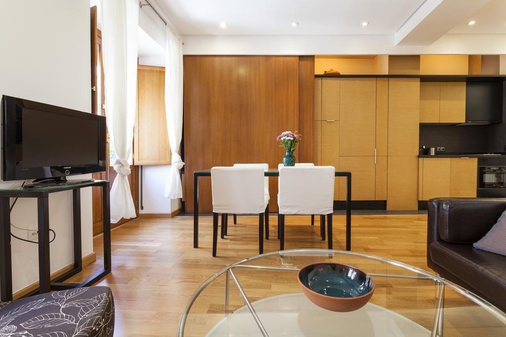Artist'S Charming Design - Space Maison Apartments Seville Luaran gambar