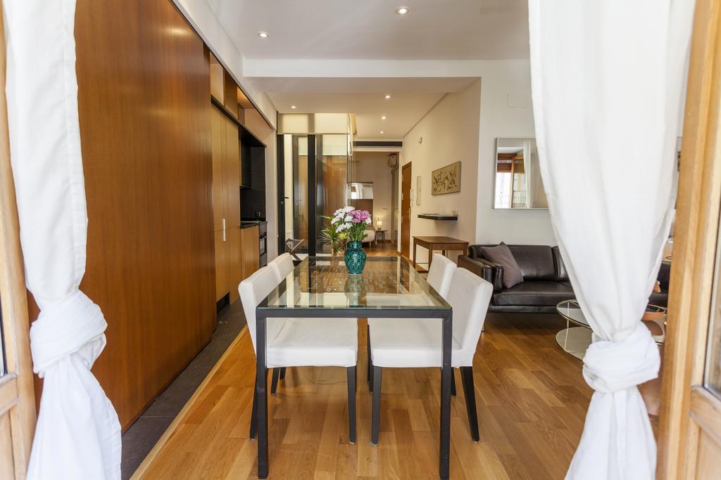 Artist'S Charming Design - Space Maison Apartments Seville Luaran gambar