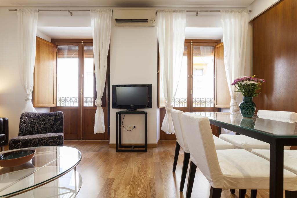 Artist'S Charming Design - Space Maison Apartments Seville Luaran gambar
